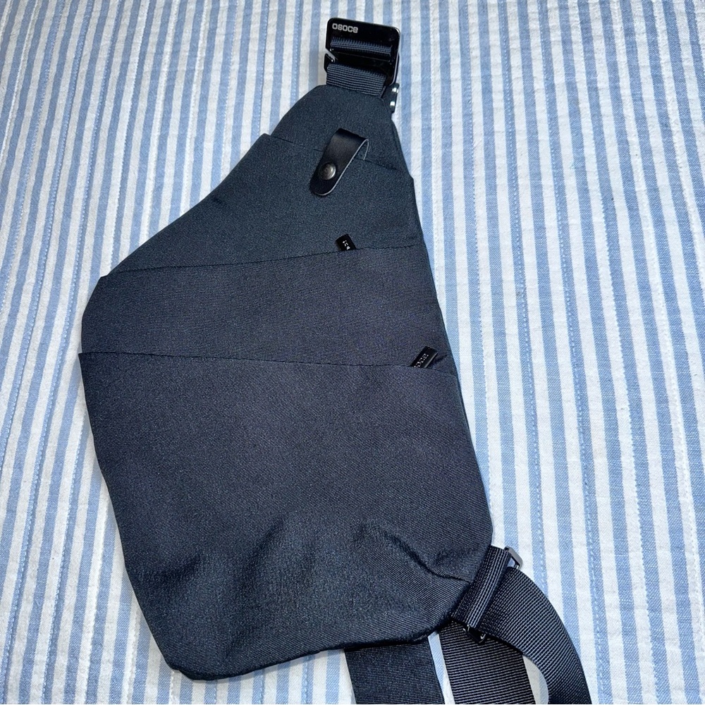 OSOCE Anti-Theft Waterproof Shoulder Backpack Sling Chest Crossbody Bag Cover